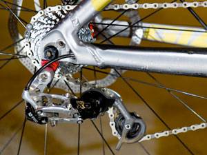 Как производится замена цепи на велосипеде?